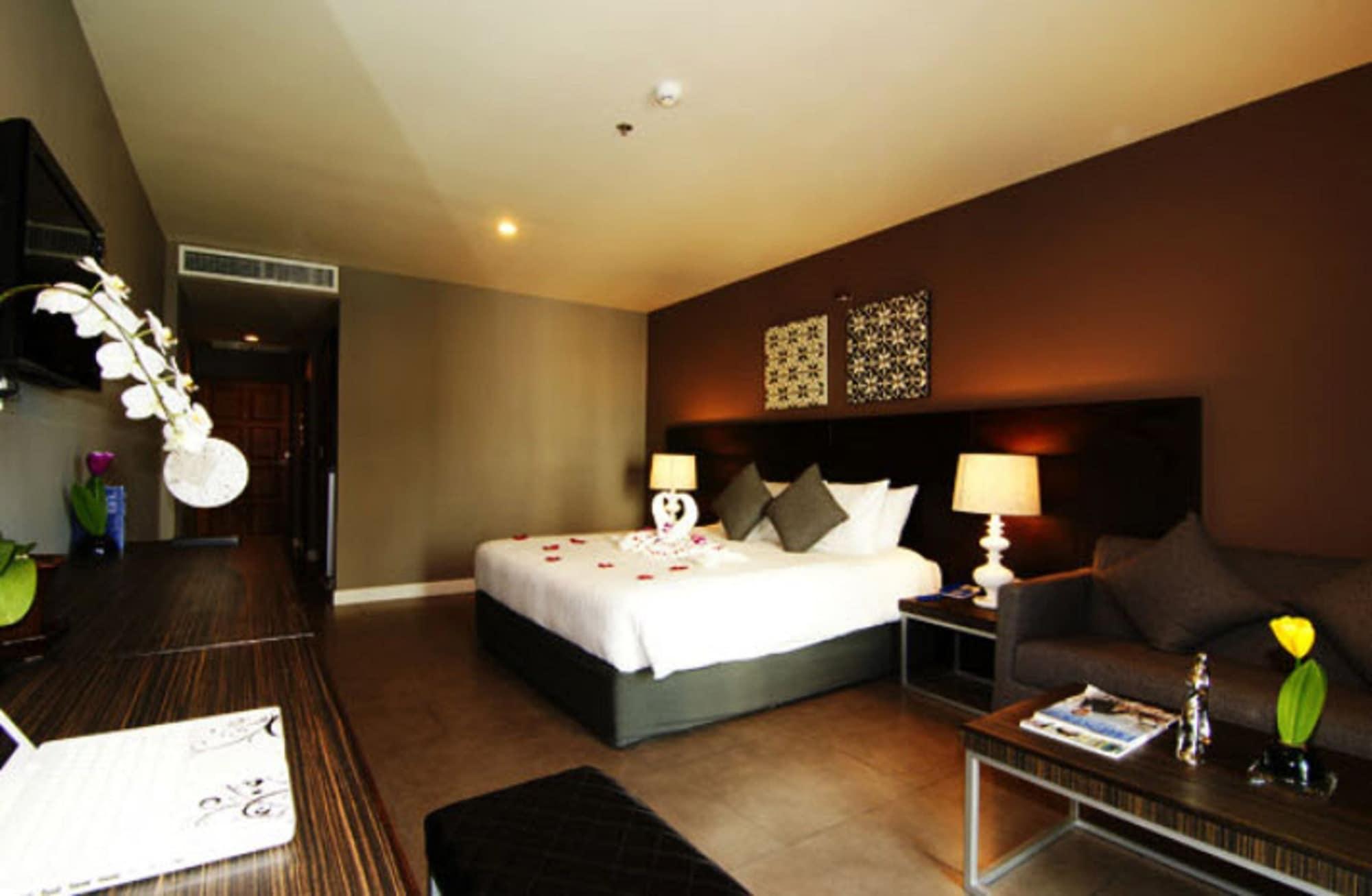 Sea Me Spring Tree Hotel (Adults Only) Pattaya Exterior foto