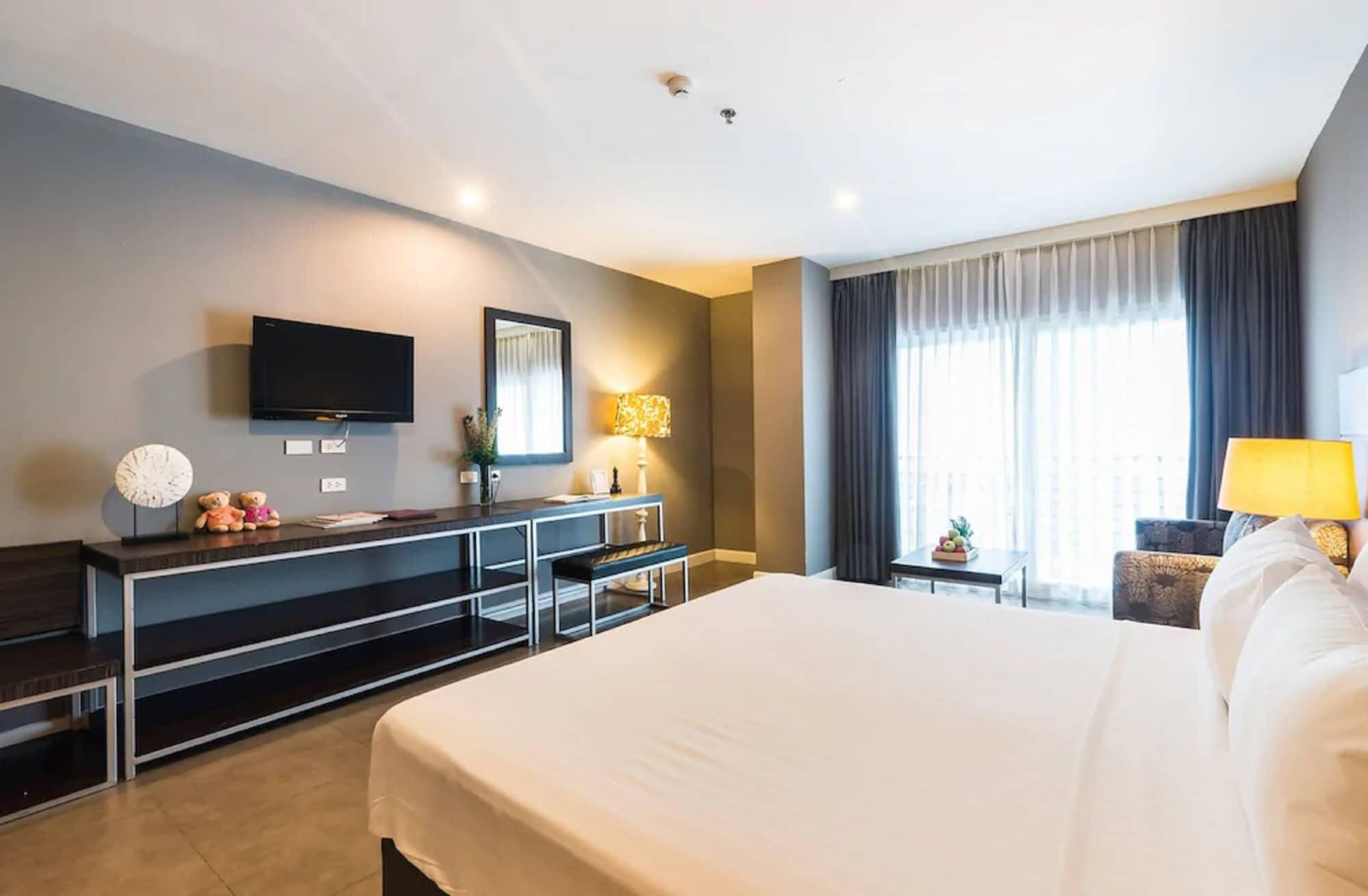 Sea Me Spring Tree Hotel (Adults Only) Pattaya Exterior foto
