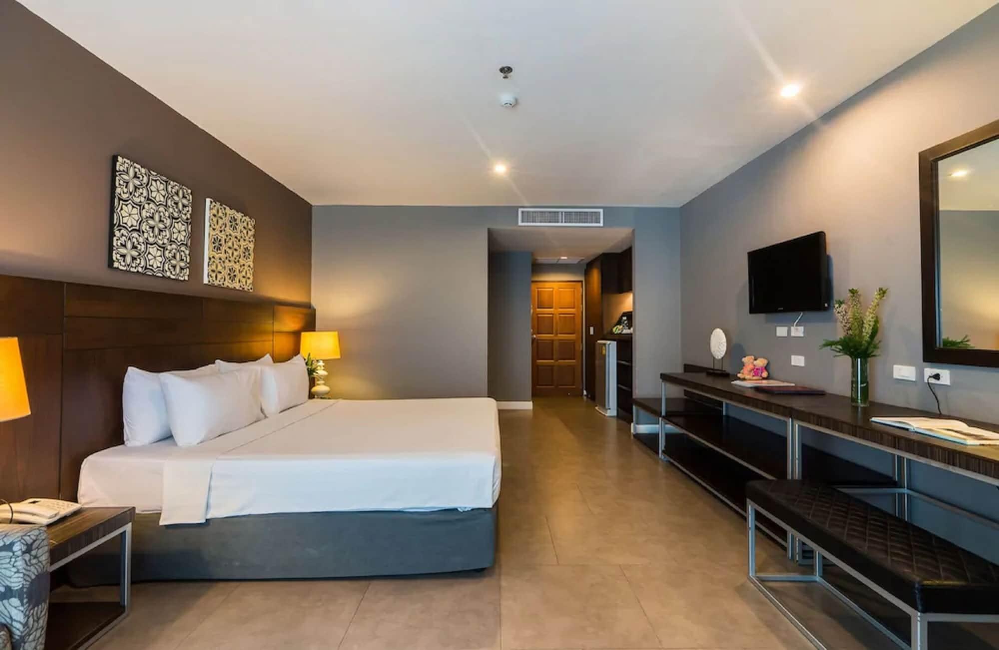 Sea Me Spring Tree Hotel (Adults Only) Pattaya Exterior foto